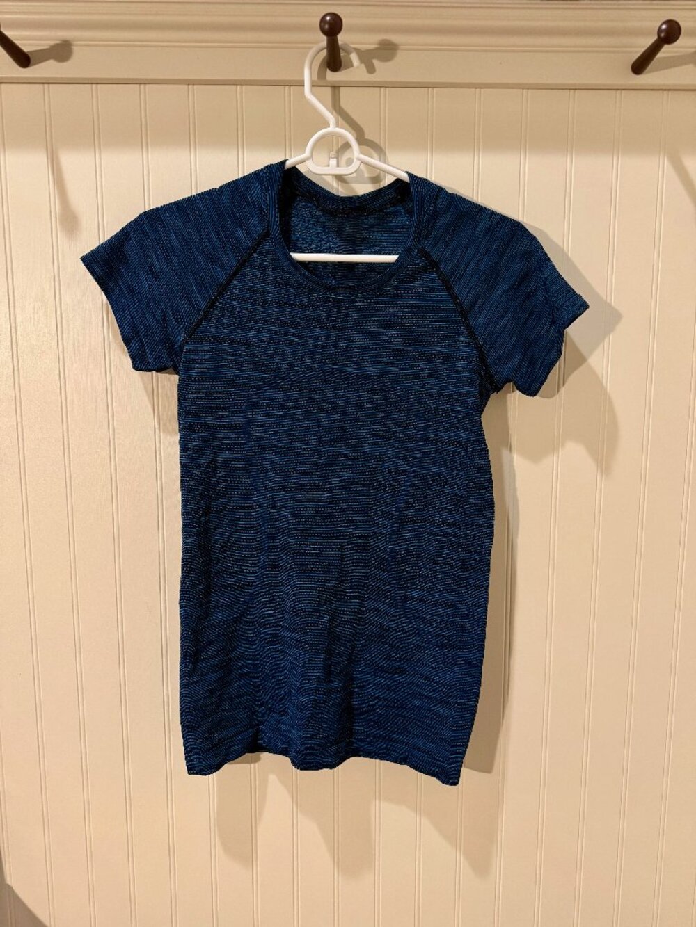 Lululemon blue/black athletic shirt